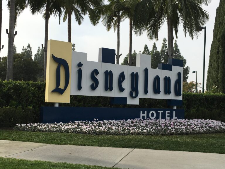 Disneyland Hotel California